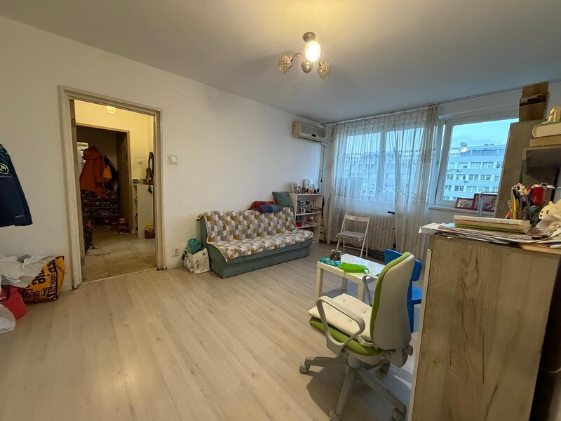 Baba Novac, Campia Libertatii, vedere spre parc IOR