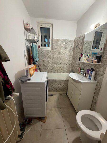 Baba Novac, Campia Libertatii, vedere spre parc IOR